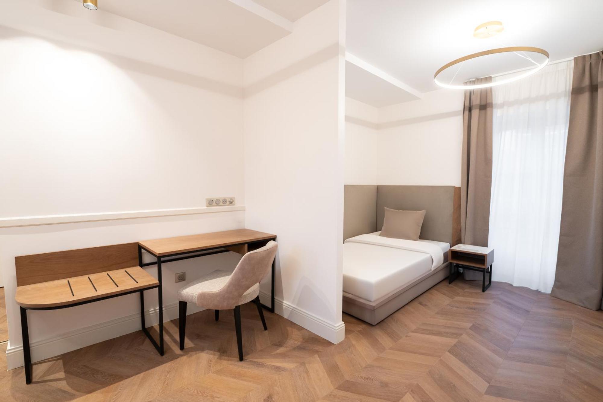 Hotel Margaux إيبيرني الغرفة الصورة